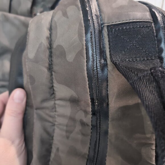 Lululemon Cruiser Backpack Woodland Camo Multi Green - Picture 9 of 10